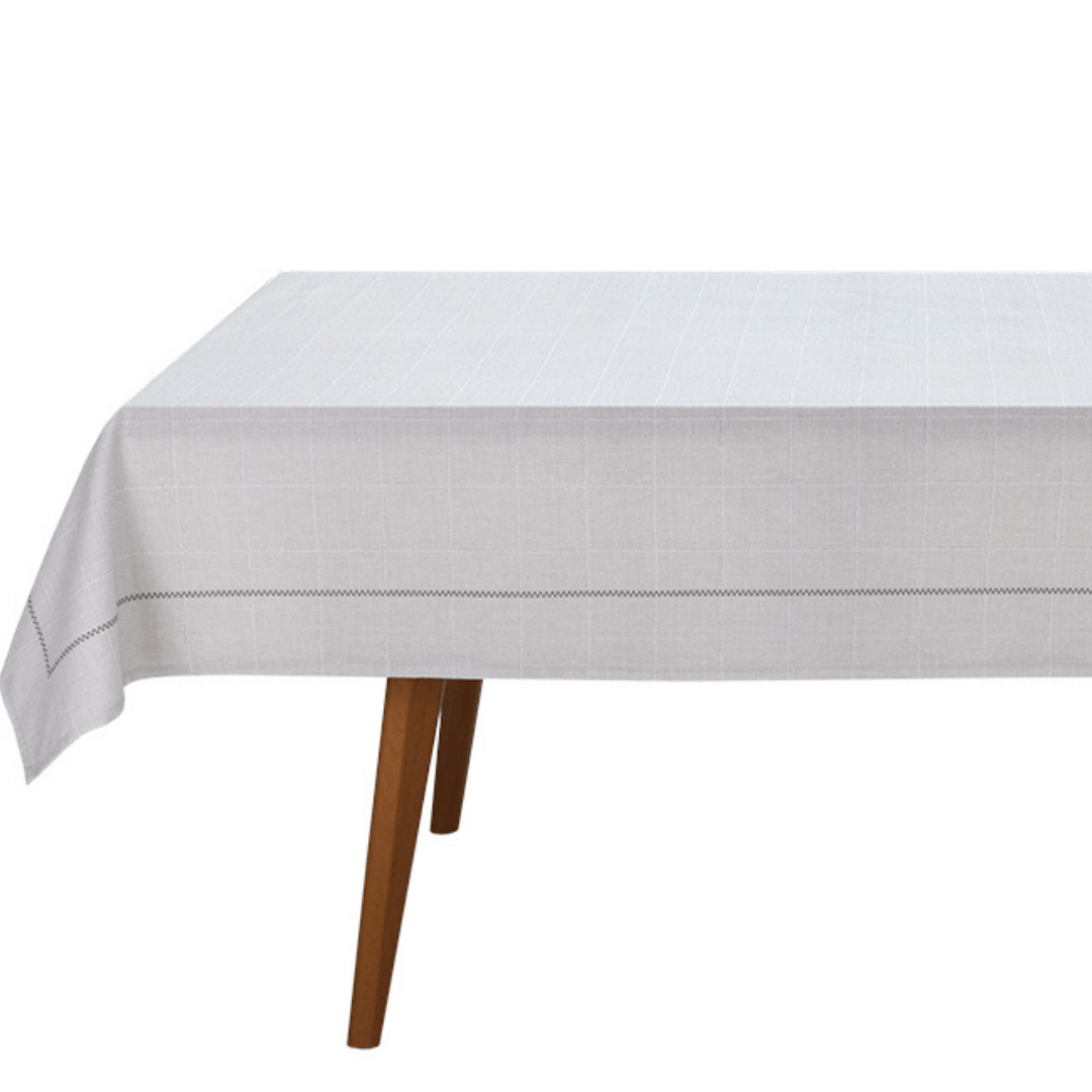 Toalha de Mesa Quadrada Döhler Clean Iara 4 Lugares